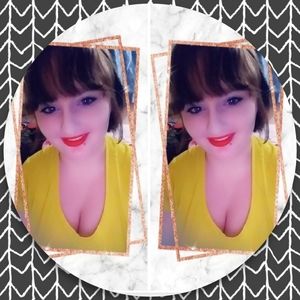 Meet your Posher, Ellena